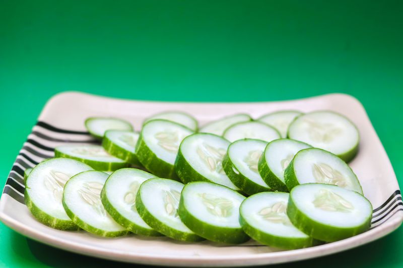 Green Detox Juice with cucumber and spinach